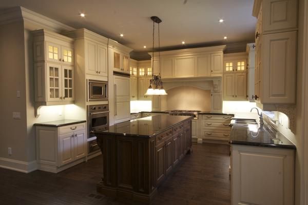 5047 Lakeshore Rd, Burlington, L7L1C7 | Image 3