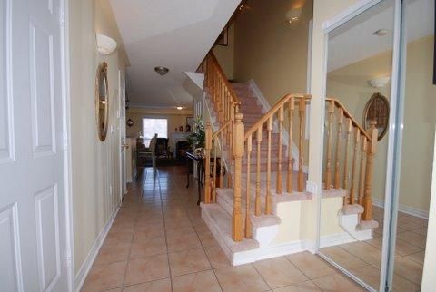 35 - 2871 Darien Rd, Burlington, L7M 4R6 | Image 3