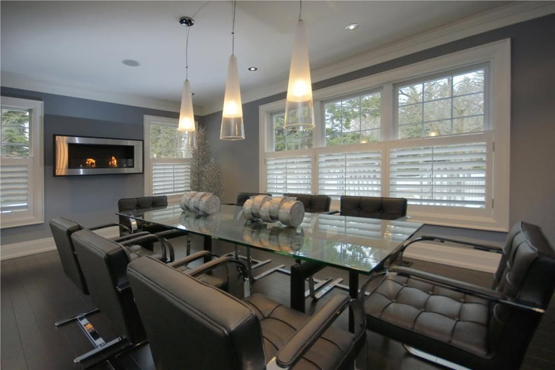 115 Charnwood Dr, Oakville, L6J 5G8 | Image 3