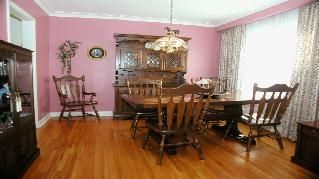 577 Trudale Crt, Oakville, L6L4H2 | Image 3