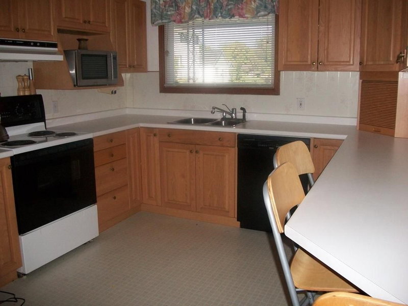 55 Kent St, St. Catharines, L2S 1H4 | Image 3