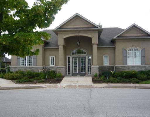 313 - 1451 Walkers Line, Burlington, L7M 4P1 | Image 3