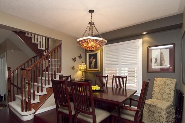 701 Ambroise Cres, Milton, L9T0M4 | Image 3