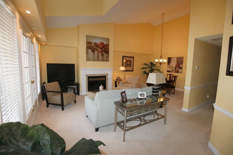 19 - 3230 New St, Burlington, L7N 1M8 | Image 2