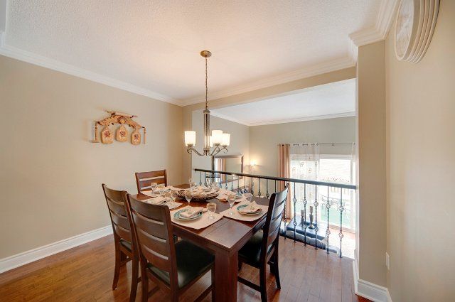 2224 Marine Dr, Oakville, L6L1C1 | Image 3