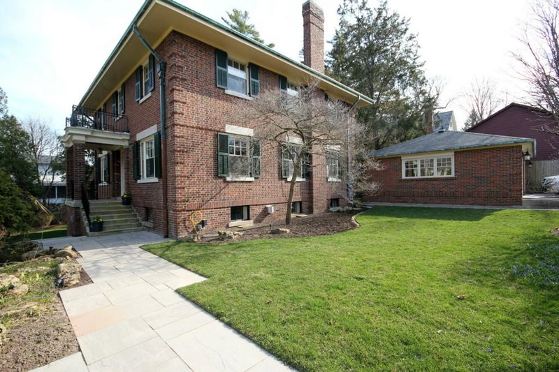 184 King St, Oakville, L6J 1B4 | Image 3