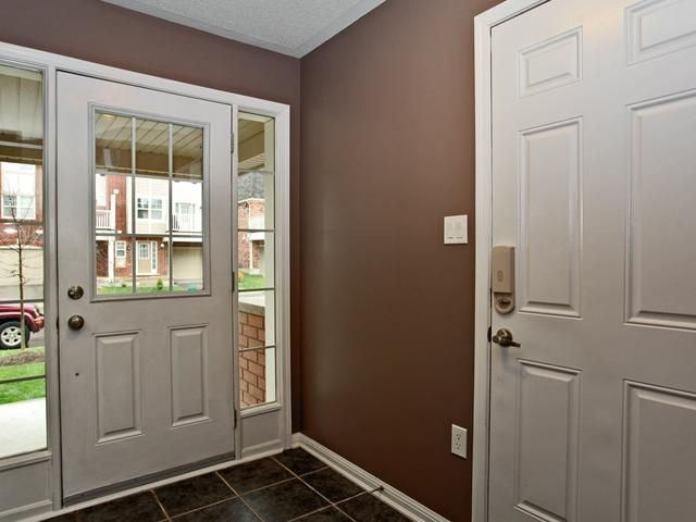 649 Frank Pl, Milton, L9T 0P8 | Image 3