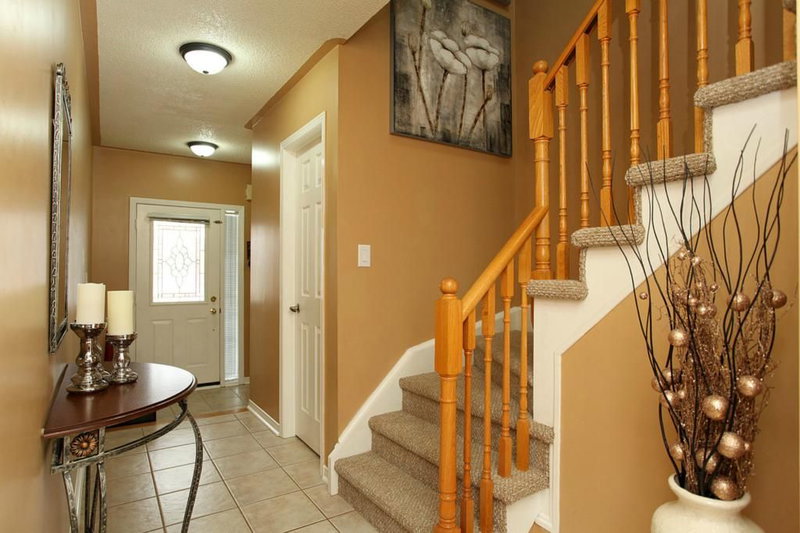 2140 Oakpoint Rd, Oakville, L6M 3N2 | Image 2