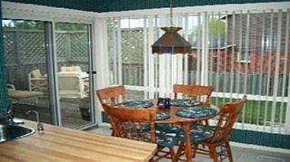 2055 Hunters Wood Dr, Burlington, L7M2T9 | Image 3