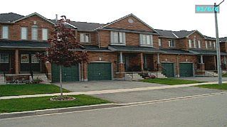 Townhouse sold at 5162 Falconcrest Drive, Burlington, Burlington - Uptown - MLS: O274797