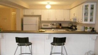 2418 Highcroft Rd, Oakville, L6M4Y6 | Image 2