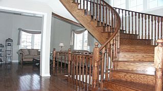 2523 Highmount Cres, Oakville, L6M4S1 | Image 2