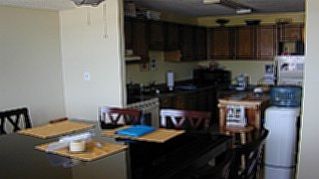 401 - 81 Millside Dr, Milton, L9T2X3 | Image 3