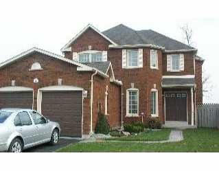 Detached House sold at 139 Livingstone Street, Barrie, Ontario, L4N 7J5 - Sunnidale - MLS: S0301610