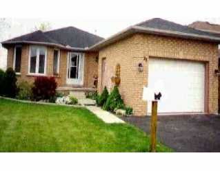 Detached House sold at 23 Morton Crescent, Barrie, Ontario, L4N 7T4 - West Bayfield - MLS: S0304237