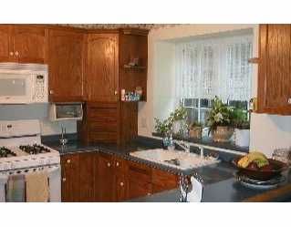 1096 Sunnidale Rd, Springwater, L4M 4S4 | Image 3