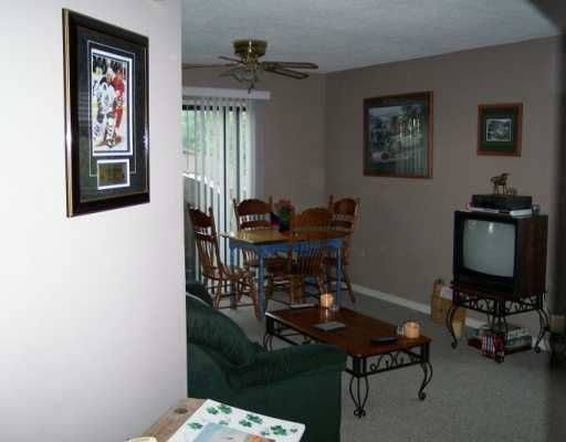 7 - 23 Meadow Lane, Barrie, L4N 7K3 | Image 2