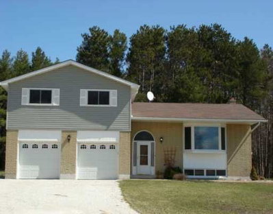 Detached House sold at 8231 56 County Road, Essa, Ontario, L0M 1T0 - Rural Essa - MLS: S0602648
