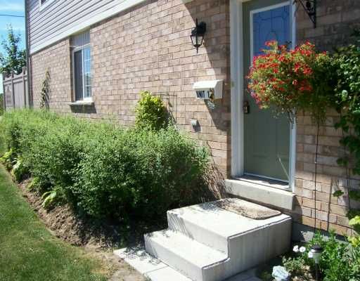 1 - 430 Mapleview Dr E, Barrie, L4N 0R9 | Image 2