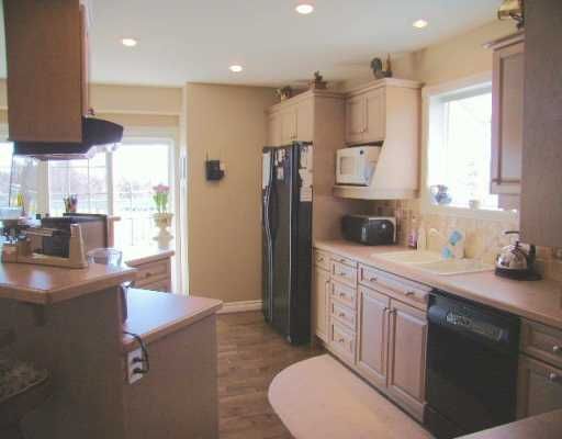 57 Highland Dr, Oro-Medonte, L0L 2L0 | Image 3