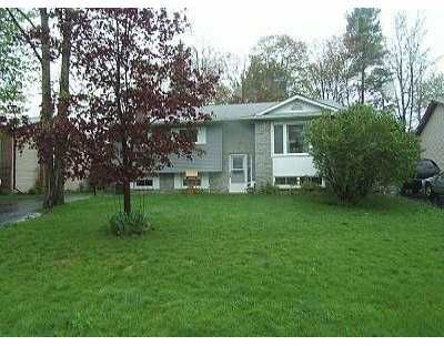 Detached House sold at 7 Pridham Crescent, Essa, Ontario, L0M 1B2 - Angus - MLS: S0703911