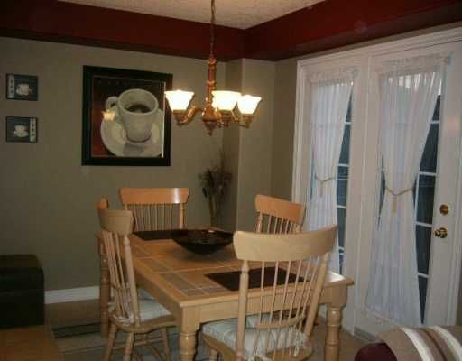 40 Benjamin Lane, Barrie, L4N 0S2 | Image 2