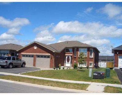 Detached House sold at 7 Hunter Court, Springwater, Ontario, L0L 1P0 - Elmvale - MLS: S0705818