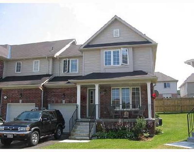 Townhouse sold at 117 Bentley Crescent, Barrie, Ontario, L4N 0Z1 - 400 West - MLS: S0706042