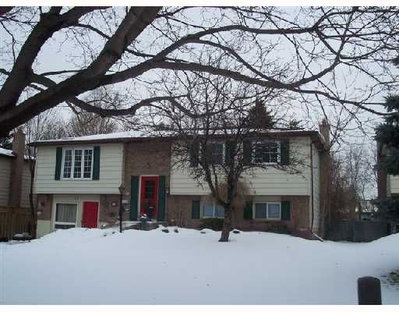 Detached House sold at 18 Chippawa Court, Barrie, Ontario, L4M 5N8 - North Shore - MLS: S0800726