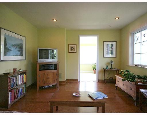 Detached House sold at 12 Victoria Street, Innisfil, Ontario, L0L 1L0 - Cookstown - MLS: S0806084