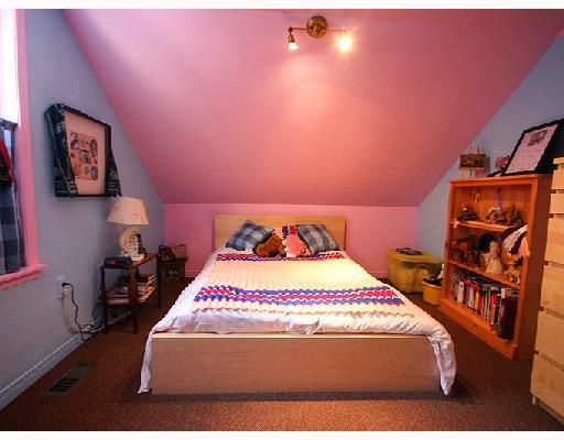 Detached House sold at 12 Victoria Street, Innisfil, Ontario, L0L 1L0 - Cookstown - MLS: S0806084