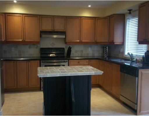 77 Sovereign's Gate, Barrie, L4N 0Y9 | Image 3