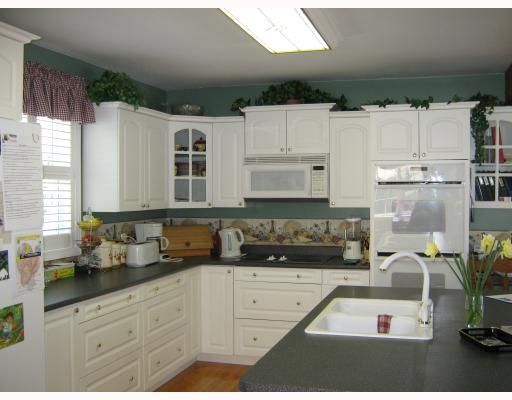 2091 Dwyer Rd, Springwater, L0L 1X0 | Image 3