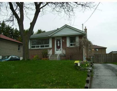 Detached House sold at 18 Agnes Street, Barrie, Ontario, L4M 2S2 - Wellington - MLS: S0905051