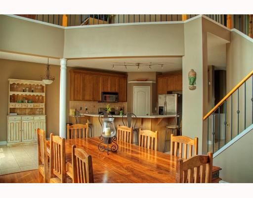 1091 Booth Ave, Innisfil, L9S 4W6 | Image 2