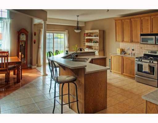 1091 Booth Ave, Innisfil, L9S 4W6 | Image 3