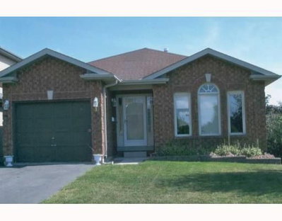 Detached House sold at 1 Lang Drive, Barrie, Ontario, L4N 7X9 - Northwest - MLS: S0906992