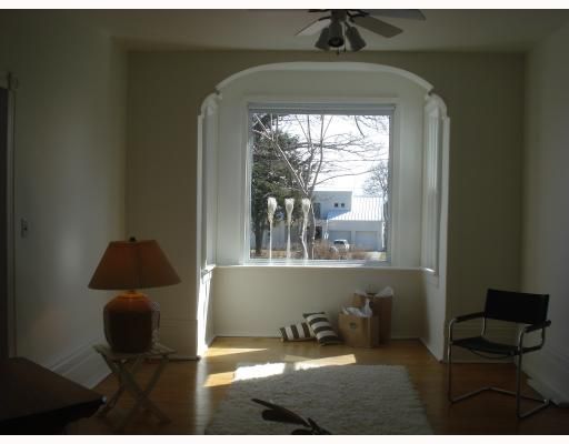 253 Dunlop St E, Barrie, L4M 1B6 | Image 3