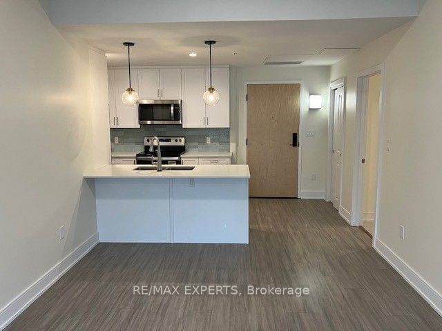 home for lease on 216-121 Mary Street