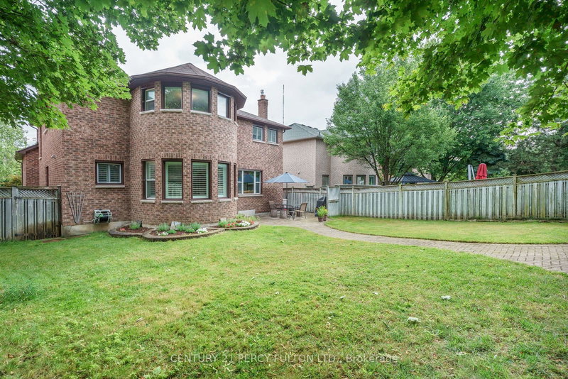 54 Cityview Circ, Barrie, L4N 7V1 | Image 3
