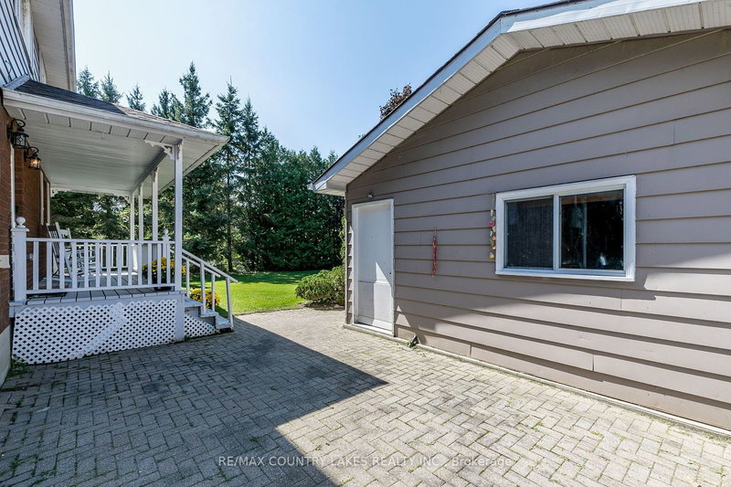47 Lake Ave, Ramara, L0K 1B0 | Image 3
