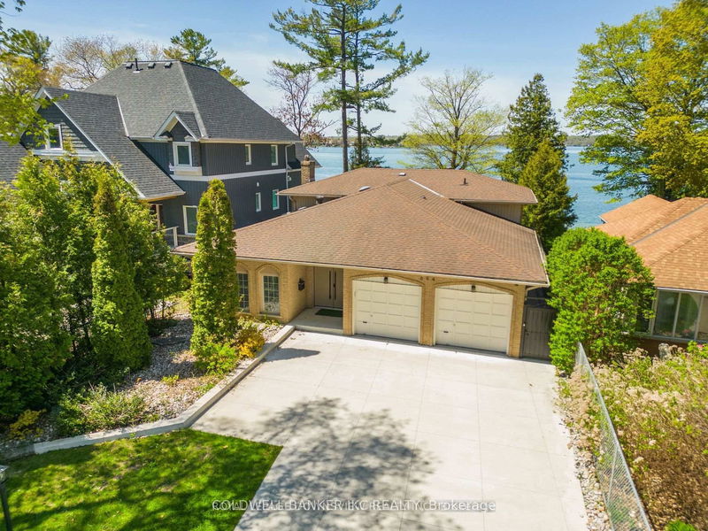 home for sale on 694 Broadview Avenue