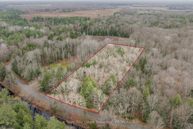 7950 Kings River Rd, Ramara, L0K 2B0 | Image 2