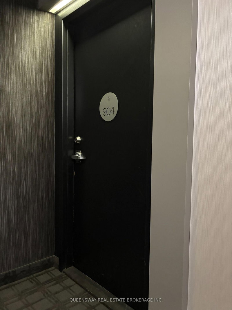 Room2