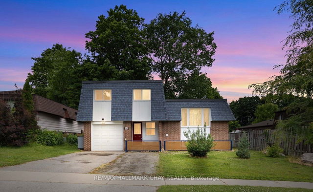 96 Springdale Drive