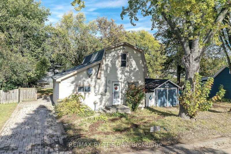 home for sale on 322 Armstrong Street