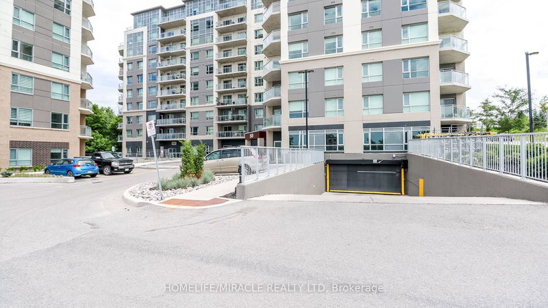 501 - 58 Lakeside Terr W, Barrie, L4M 0L5 | Image 2
