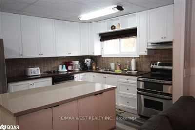 1203 Tiny Beaches Rd, Tiny - Rural Tiny image-0-3