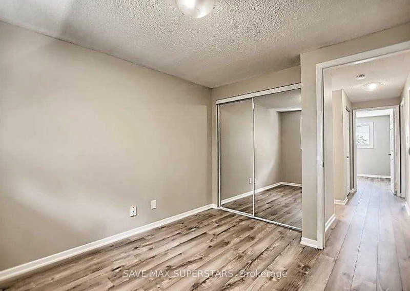 108 Mulcaster St, Barrie, L4M 3M6 | Image 2