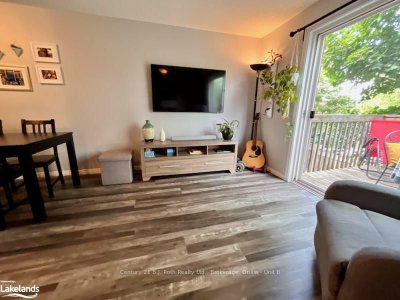 33 COURTNEY Crescent — photo 3